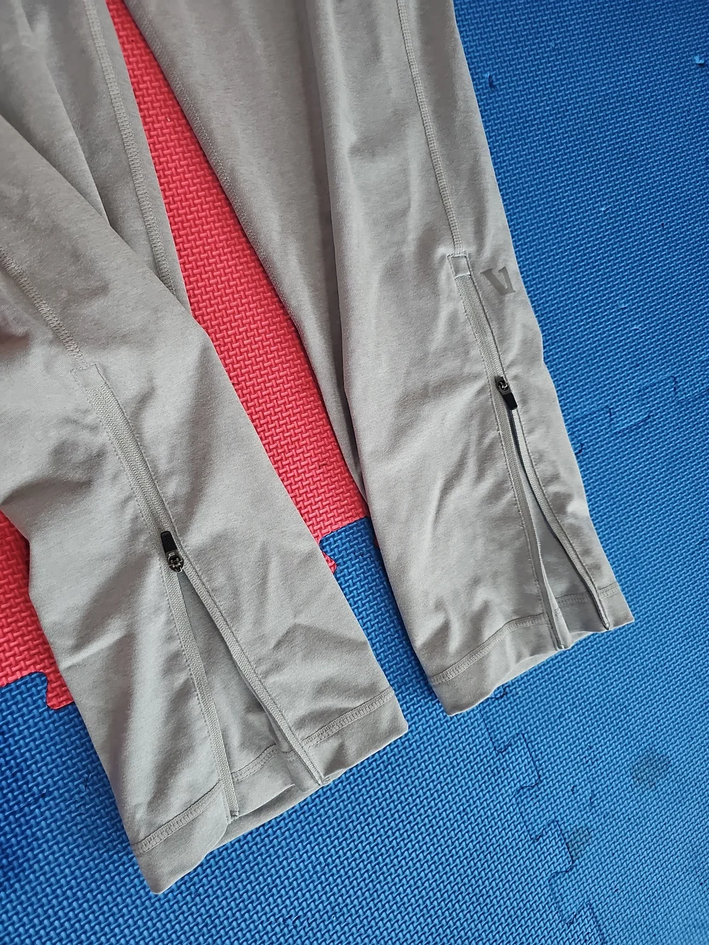 Vuori Sunday Performance Track Men Pant Size S